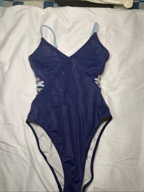 Victoria’s Secret pink small swimsuit